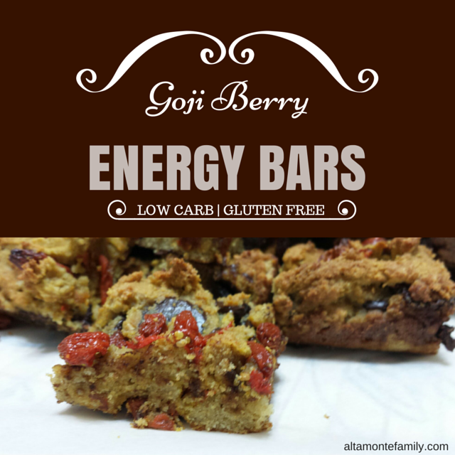 Low Carb Gluten Free Dark Chocolate Chip Goji Berry Energy Bars Recipe