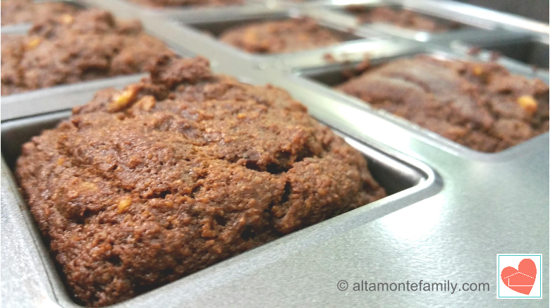 gluten-free-chocolate-walnut-muffin-recipe-honeyville-almond-flour