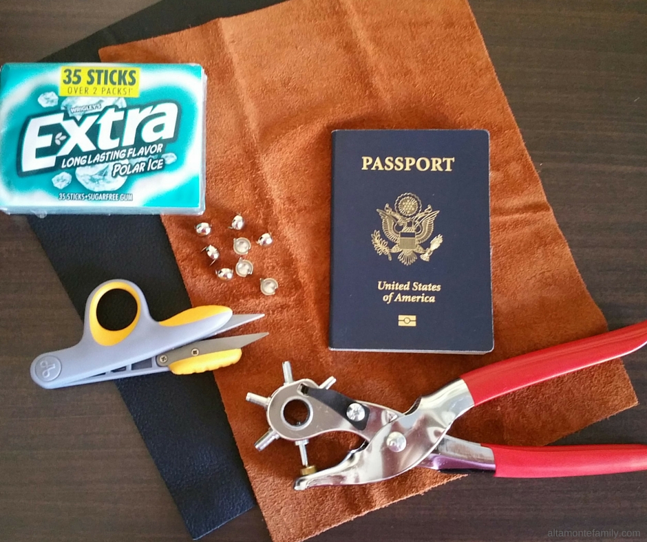 DIY no-sew leather travel pouch tutorial