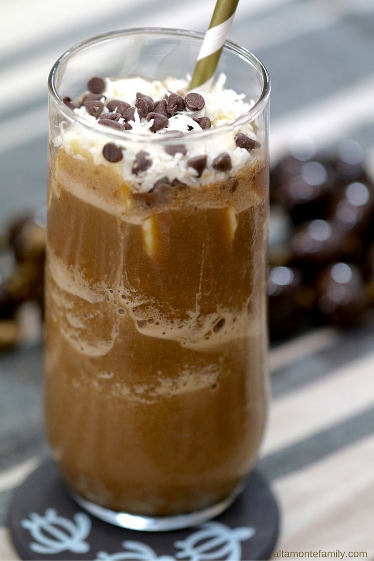 Coconut Mocha Banana Smoothie