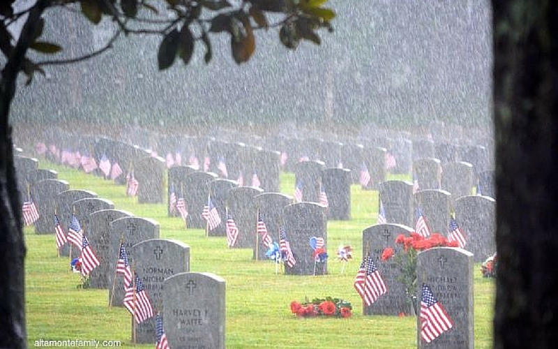 Remembering Our Fallen Heroes on Memorial Day - Florida National Cemetery