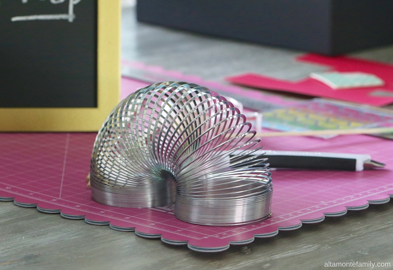 80s Retro Party Theme Ideas - Slinky