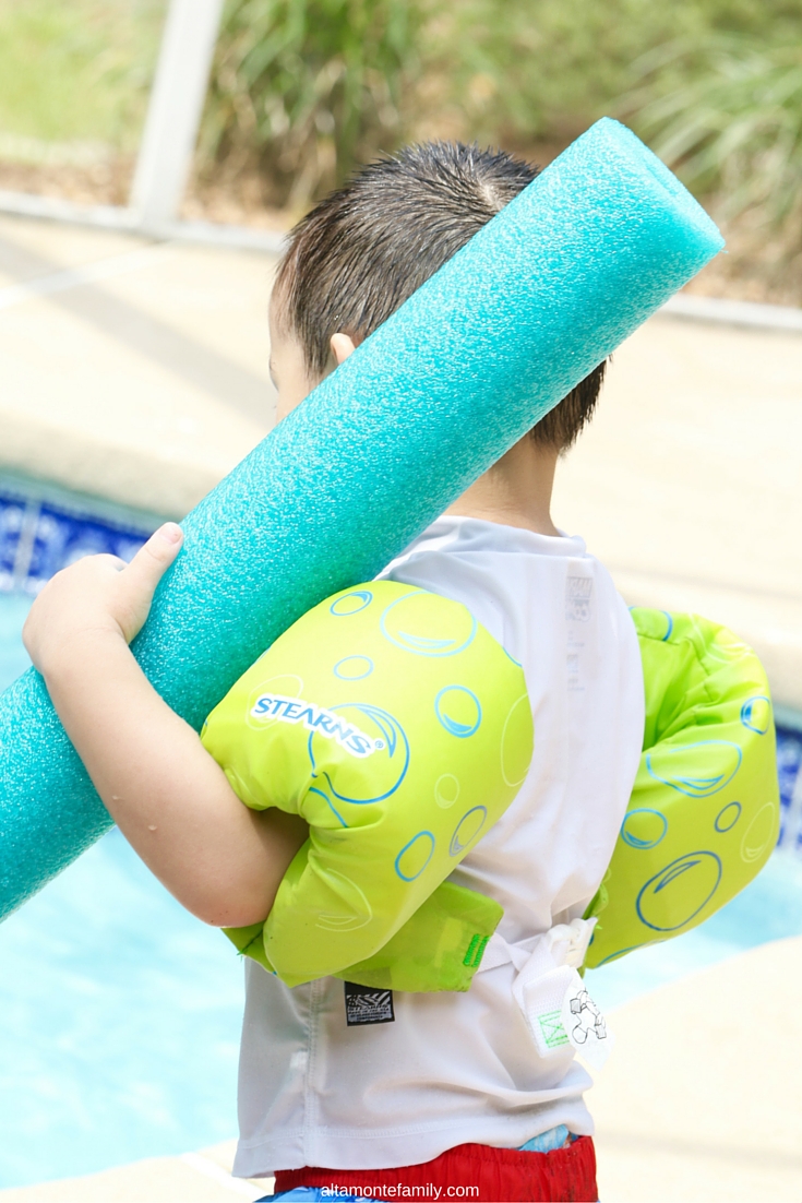 Summer Activities for Kids - Fun at the Pool