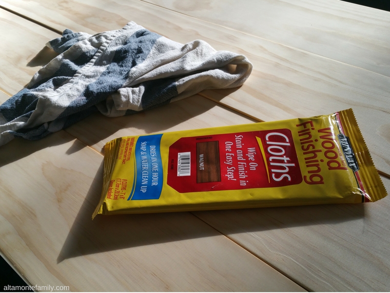 How To Use Wood Finish Cloths On Desk