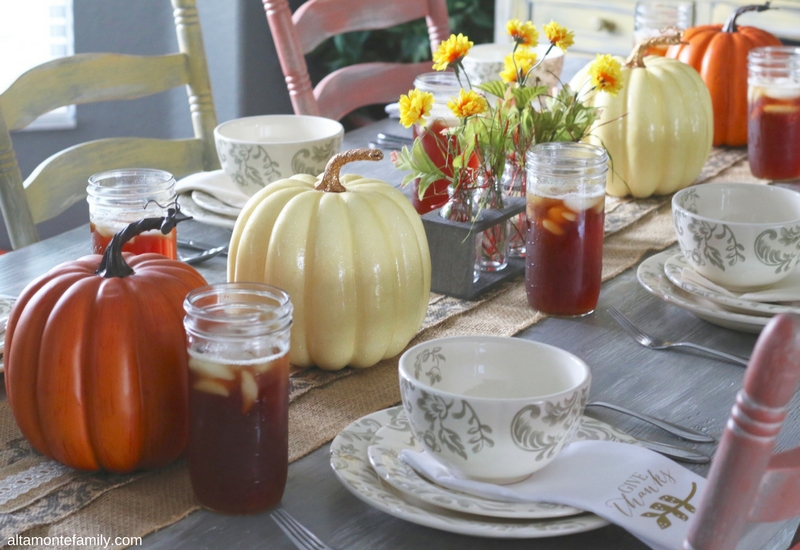 Simple Elegant Fall Tablescape and Party Ideas