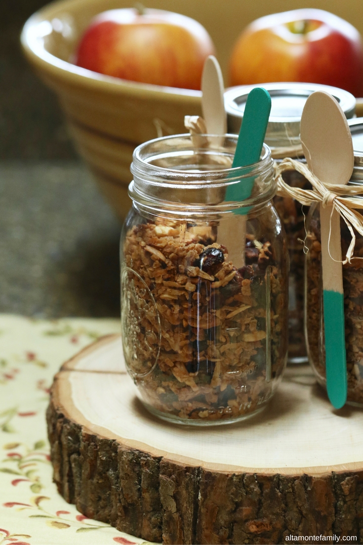 Homemade Honey Granola Mason Jar