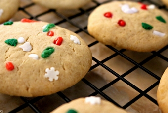 Easy Holiday Cookies Recipe by Scrappy Geek for #CookieSwappinGood 2016