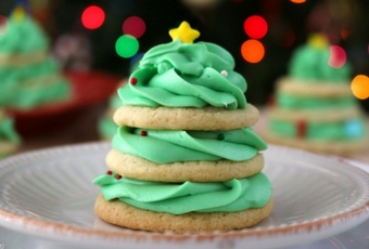 Sugar Cookie Christmas Trees Recipe by Scrappy Geek for #CookieSwappinGood 2016