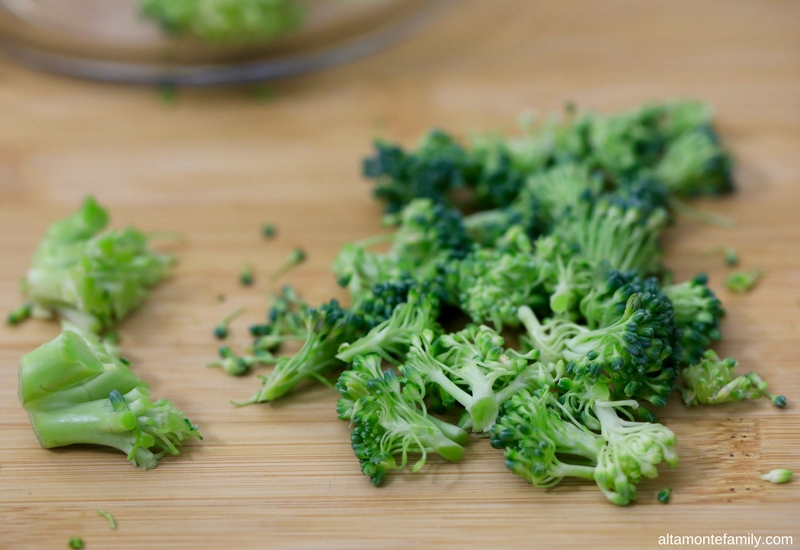 Broccoli Hummus Dip Recipe For Game Day